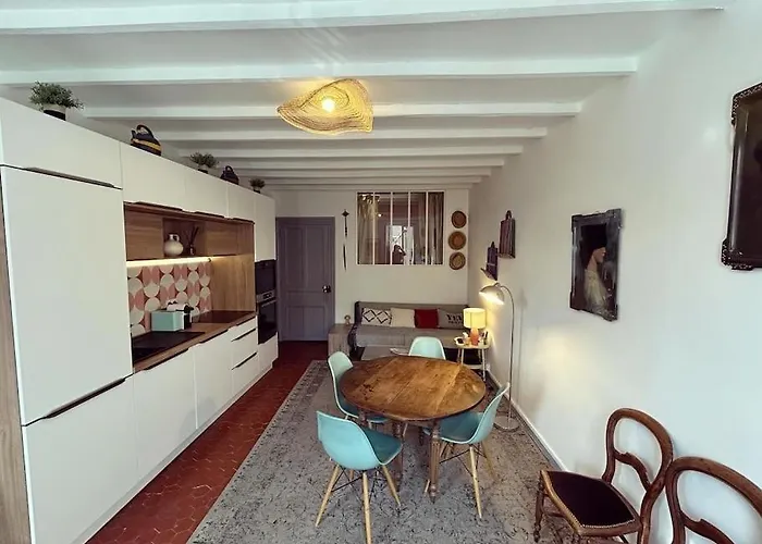 Centre Historique Les Thermes T3 Hyper Centre Balcon