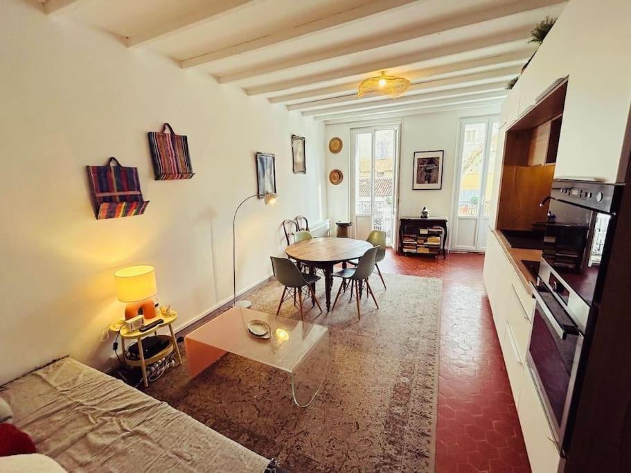 Centre Historique Les Thermes T3 Hyper Centre Balcon Apartment *